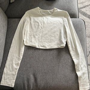 White long sleeve crop top